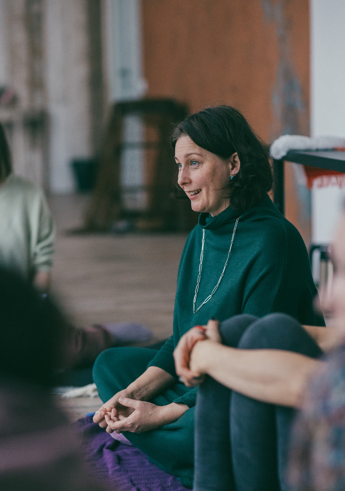 МК по пеленанию ребозо. Семейный домашний фотограф Москва Зеленоград Настя Маркова