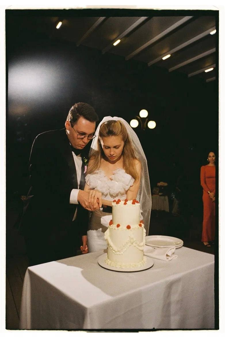 Теплый август