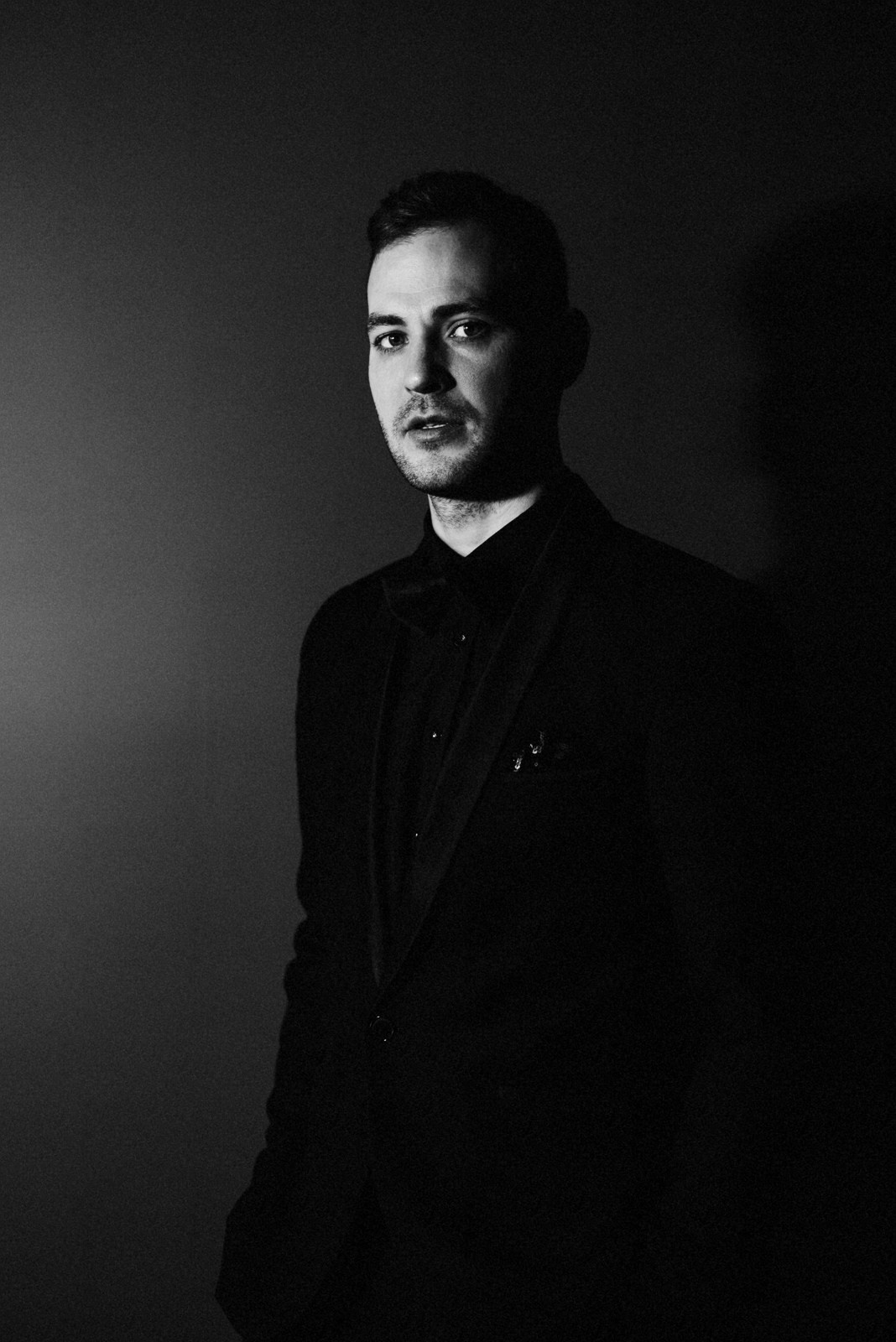 Свадебный фотограф в Тюмени — Стас и Таня — Съемка в отеле и на улице. Фотограф Дарья Мустафина, Тюмень