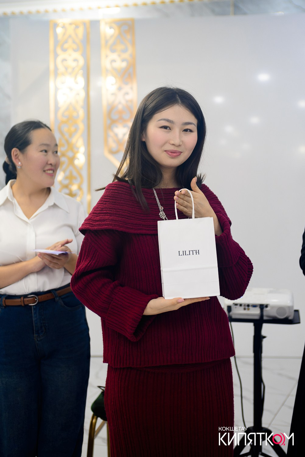 БОЛЬШОЙ ДЕВИЧНИК 5. КИПЯТКОМ КОКШЕТАУ