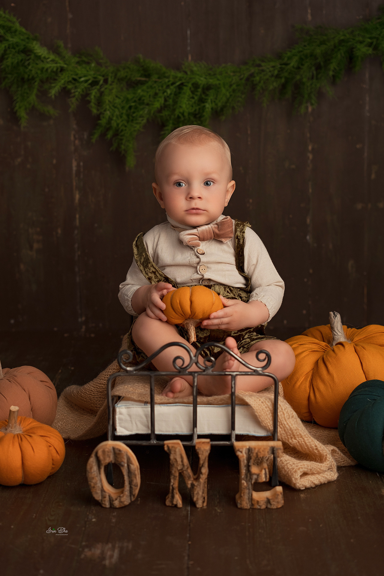 Фотосессия на годик. Детский фотограф в Южно-Сахалинске Irin She Simanovich