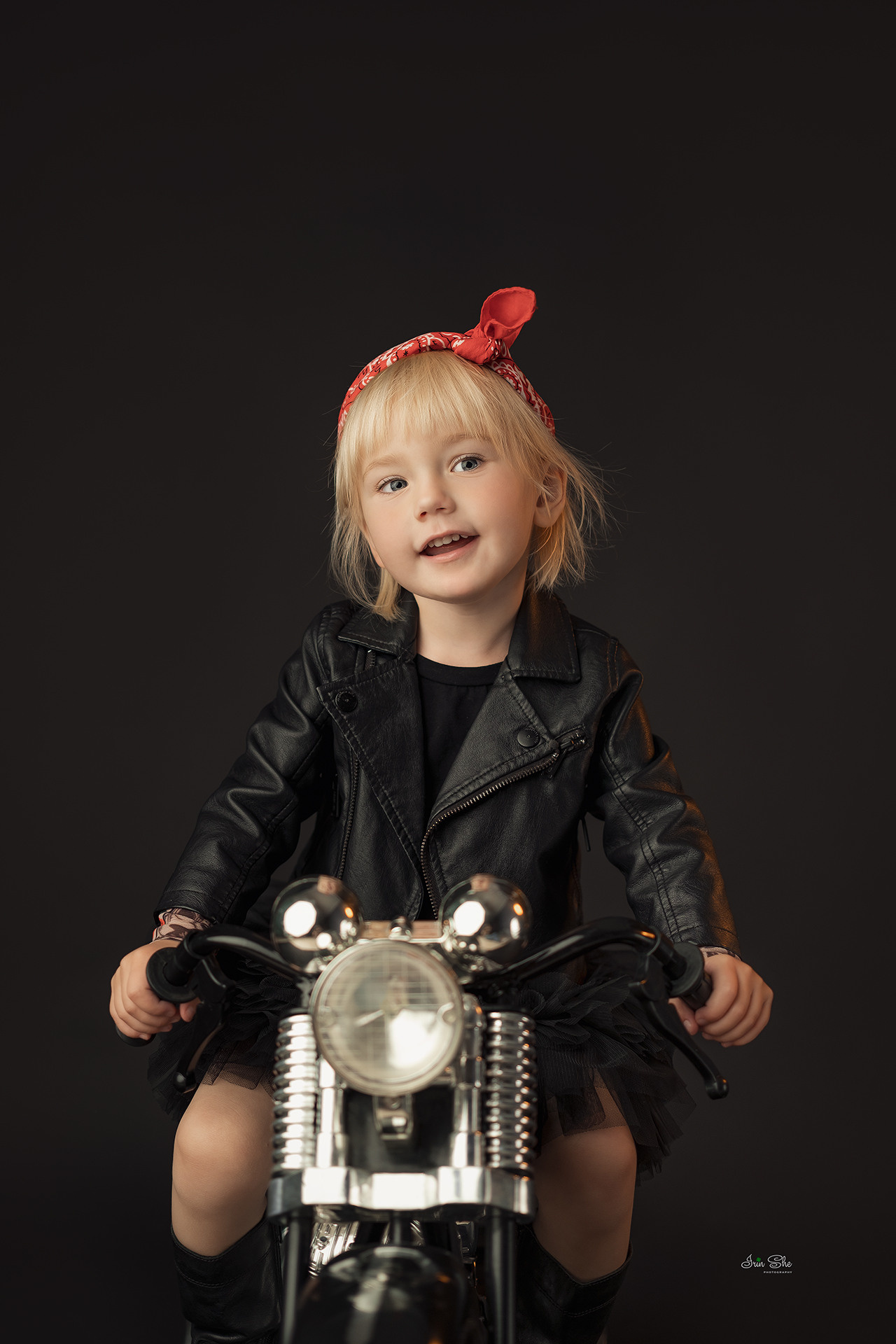 Фотосессия детей постарше. Детский фотограф в Южно-Сахалинске Irin She Simanovich