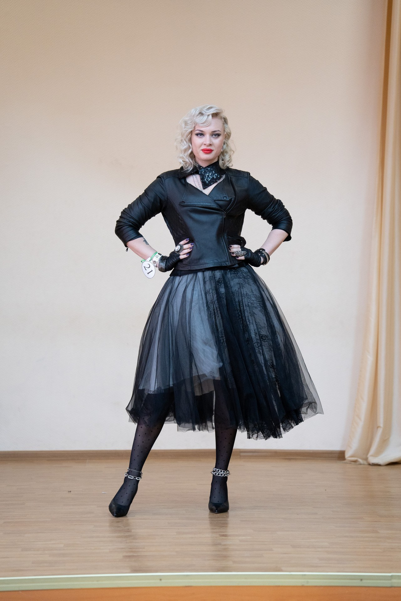 Царскосельский кутюрье. Репортажная съёмка в Санкт-Петербурге, Константин Петров