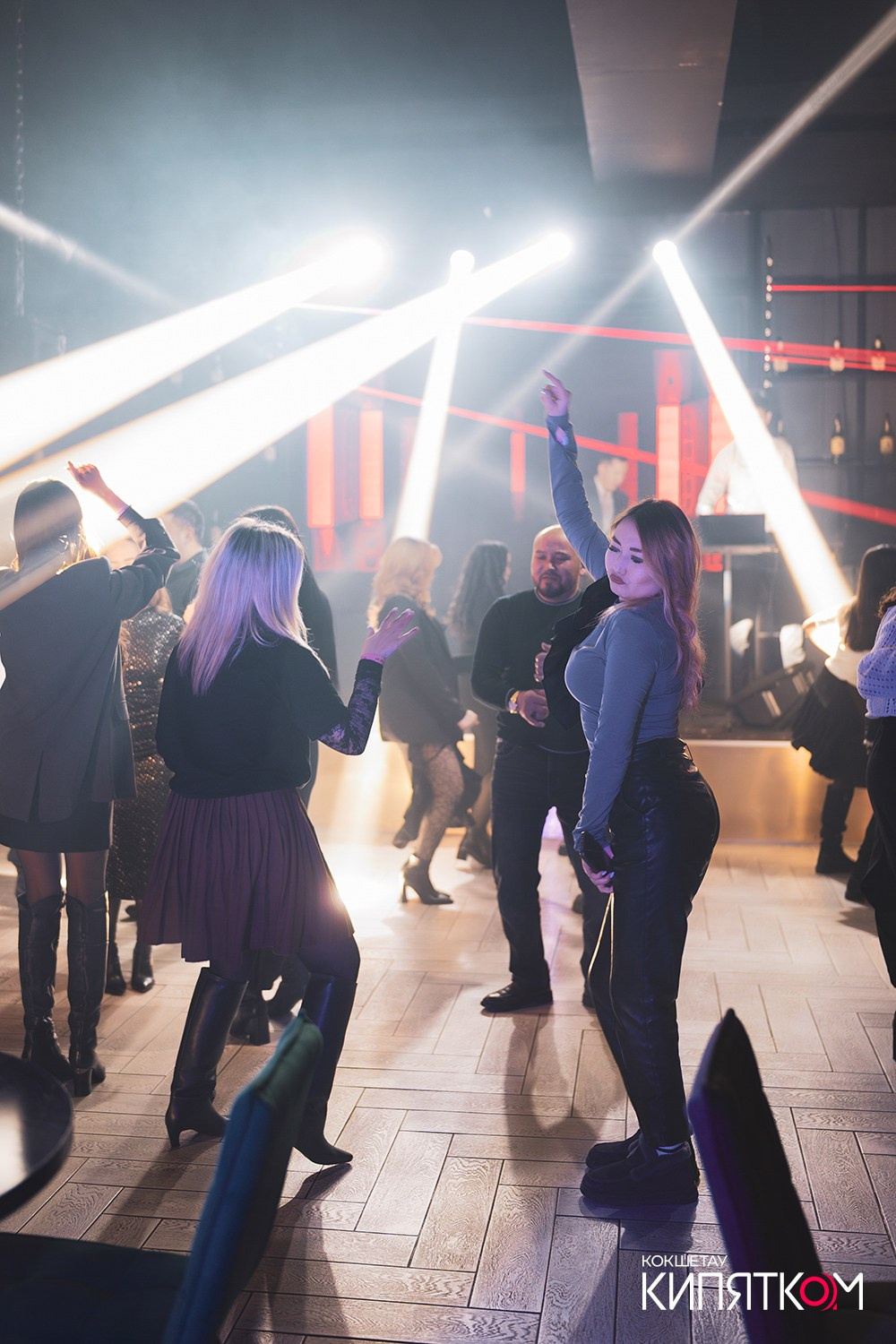 NE BRUKLIN. КИПЯТКОМ КОКШЕТАУ