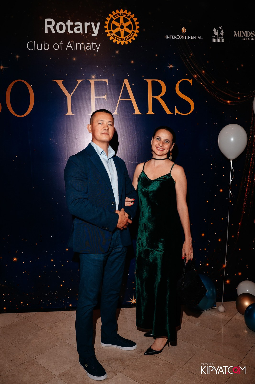 БЛАГОТВОРИТЕЛЬНЫЙ УЖИН В ЧЕСТЬ 30-ЛЕТИЯ ROTARY CLUB OF ALMATY. КИПЯТКОМ АЛМАТЫ!