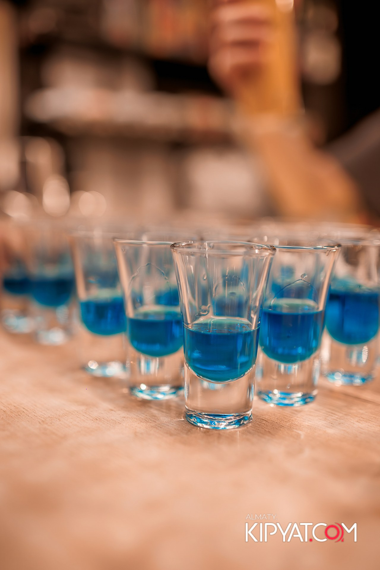 ШАШЛЫКОФФ. КИПЯТКОМ АЛМАТЫ!