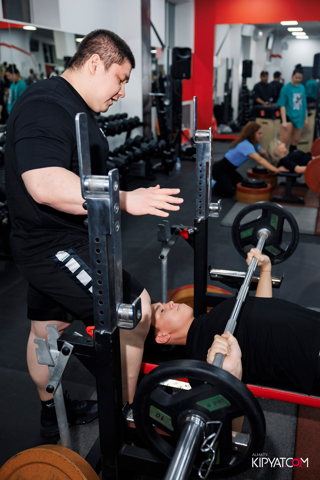 ДЕНЬ РОЖДЕНИЯ ТРЕНАЖЕРНОГО ЗАЛА MIND OF BODY. КИПЯТКОМ АЛМАТЫ! Фотосъемка мероприятий в Алматы