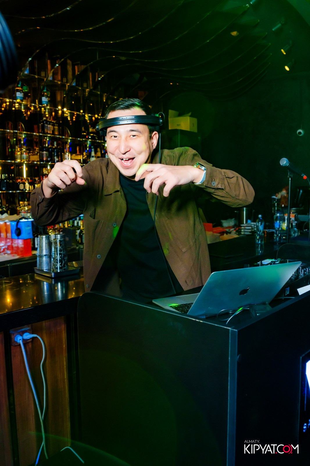 MOOD KARAOKE S TERRACE. КИПЯТКОМ АЛМАТЫ!