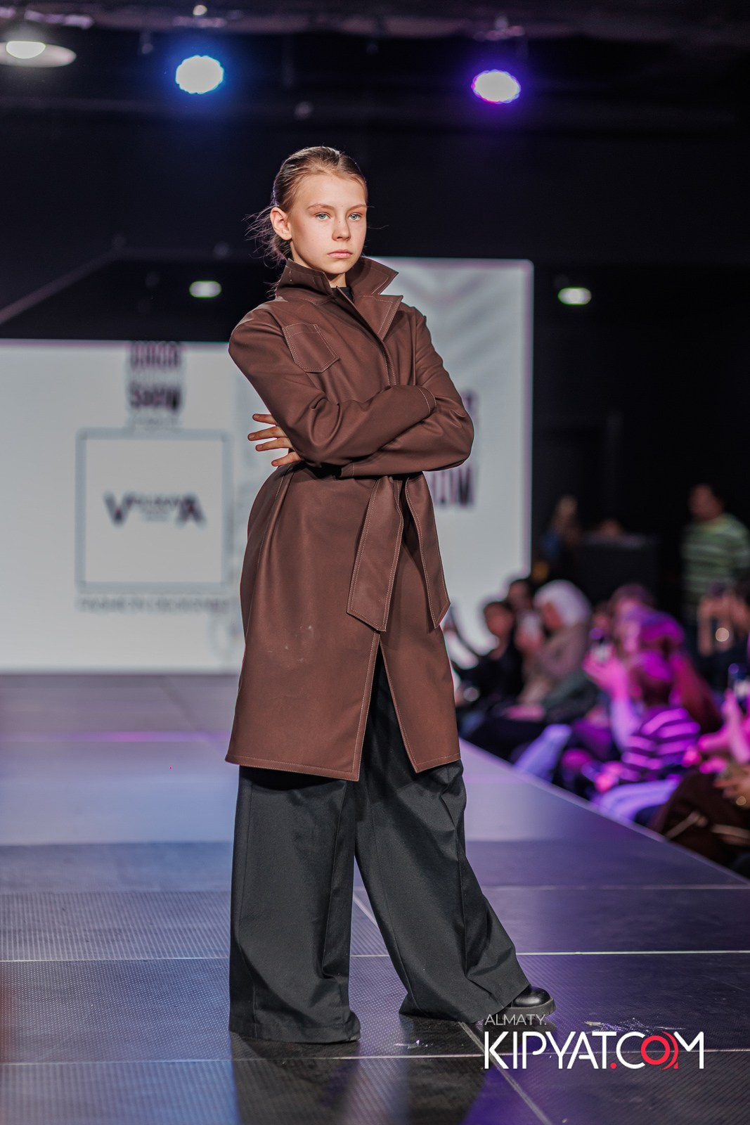 JUNIOR MODELS SHOW В РАМКАХ БЛАГОТВОРИТЕЛЬНОГО ПРОЕКТА МОДА ЗА СЧАСТЬЕ ДЕТЕЙ. КИПЯТКОМ АЛМАТЫ!