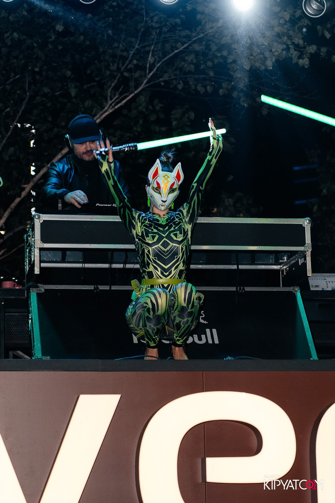 EVENT BAR. КИПЯТКОМ АЛМАТЫ!