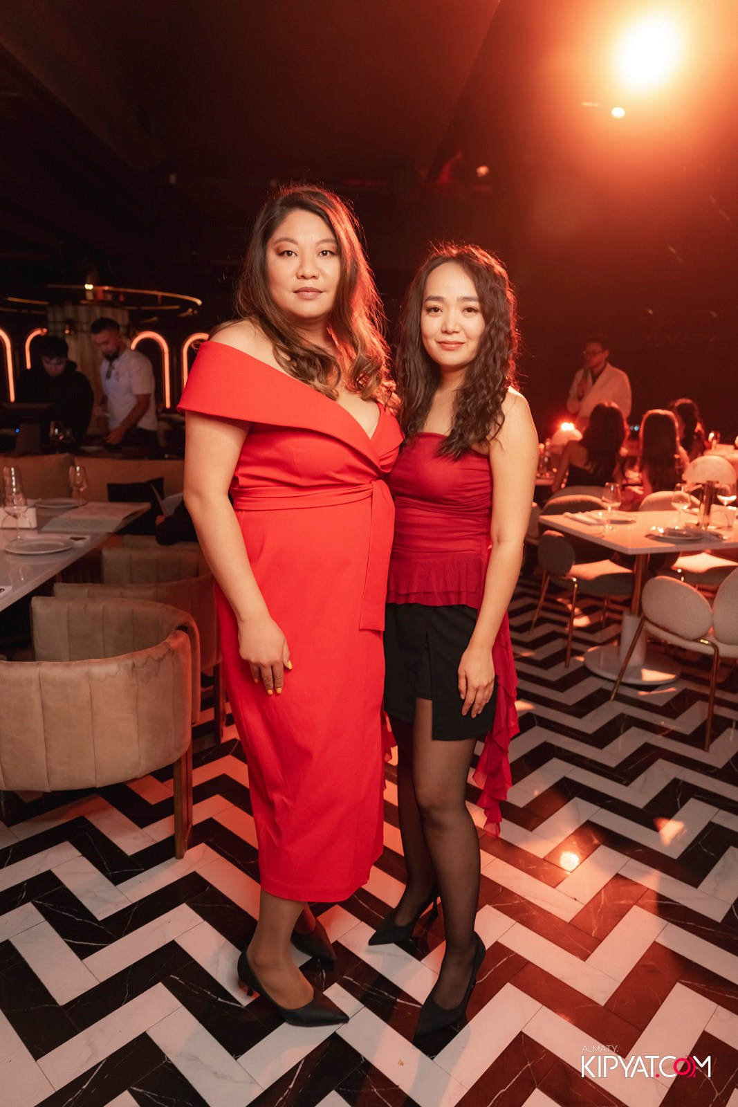 QUEEN. КИПЯТКОМ АЛМАТЫ!