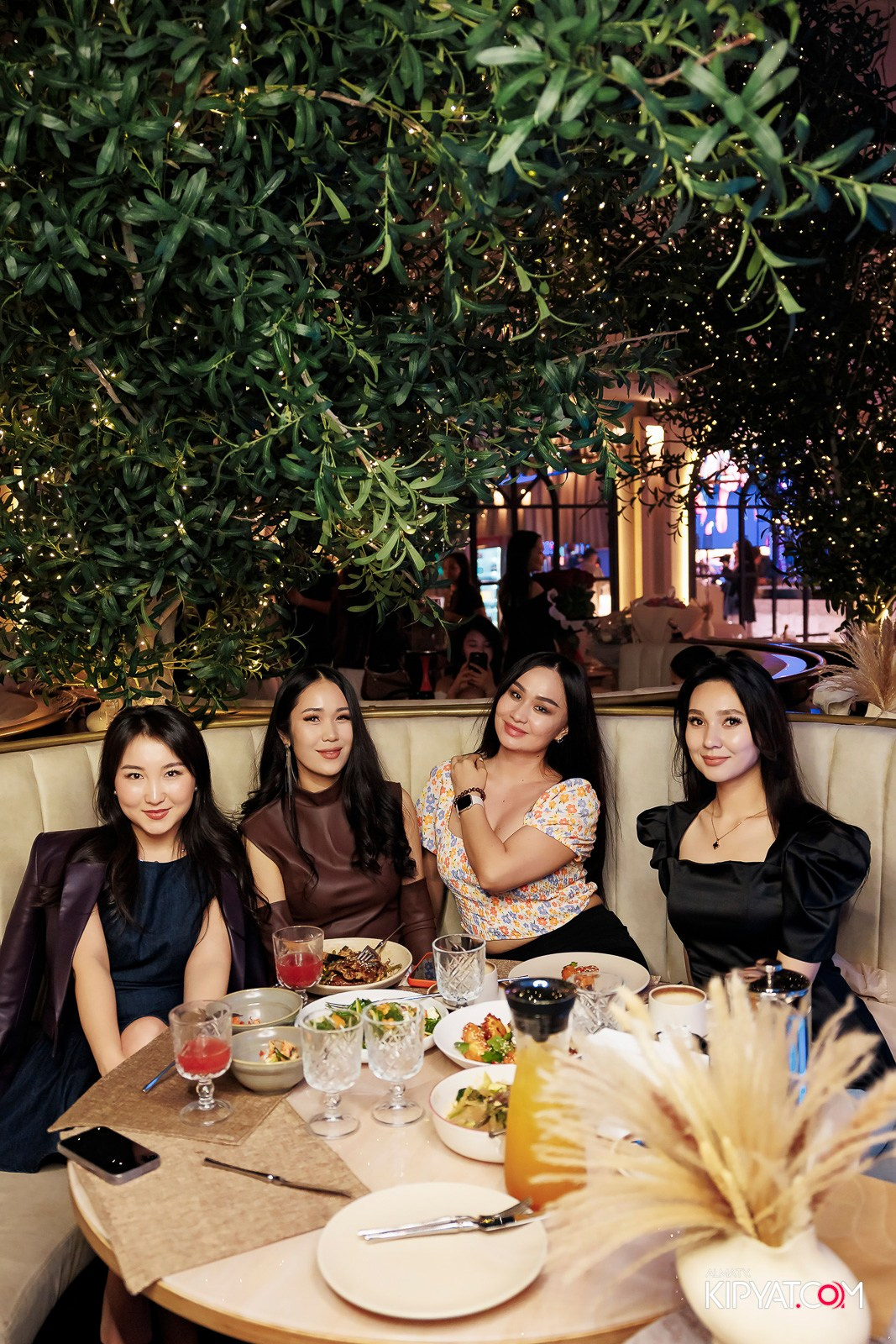 SAHARA ASIAN MIX RESTAURANT. КИПЯТКОМ АЛМАТЫ! Фотосъемка мероприятий в Алматы