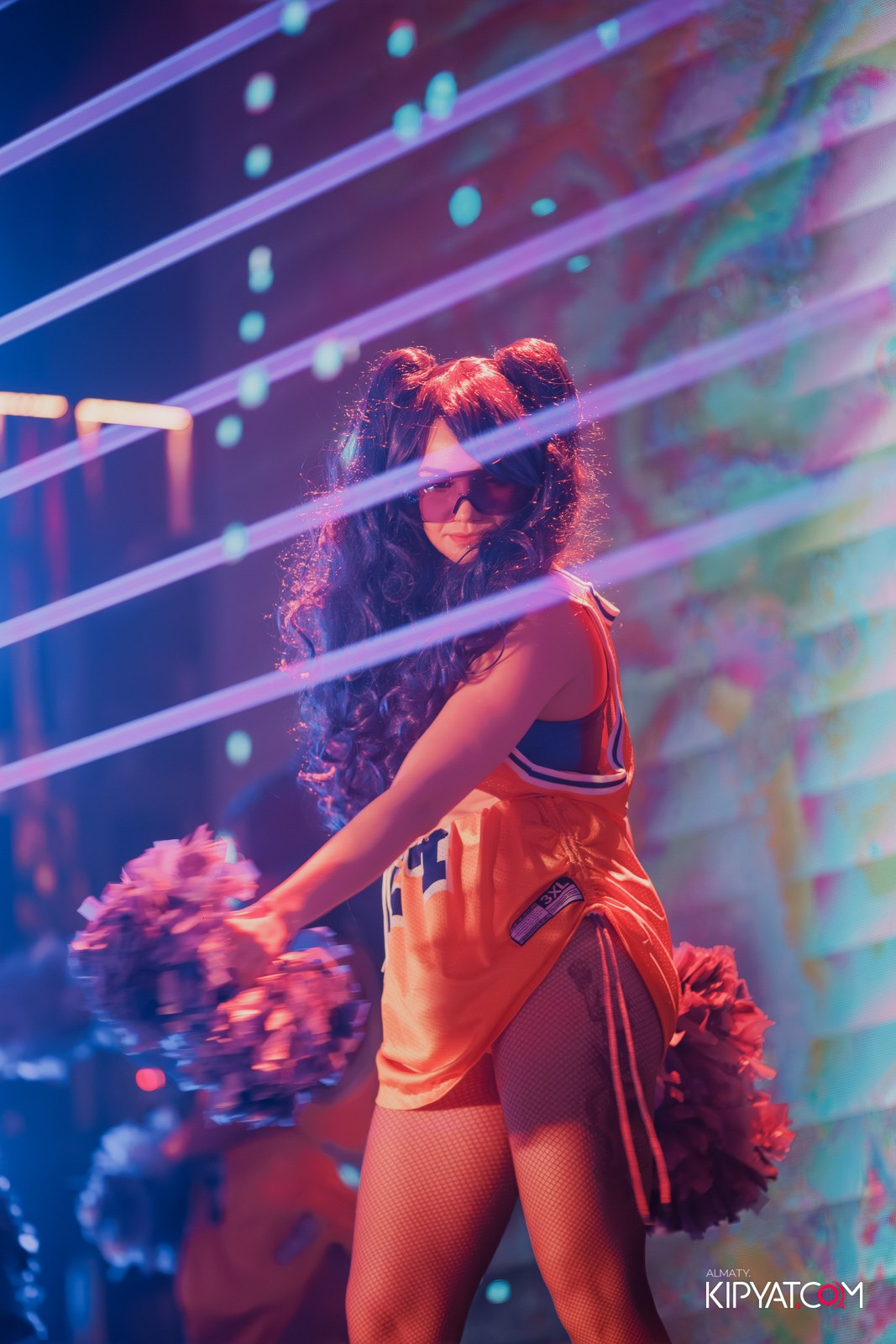 FITNESS ЁЛКА в ночном клубе SANTA BARBARA. КИПЯТКОМ АЛМАТЫ!