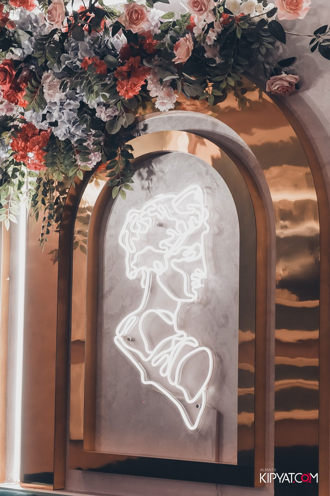 УХО И МЕДВЕДЬ НА САИНА. КИПЯТКОМ АЛМАТЫ!