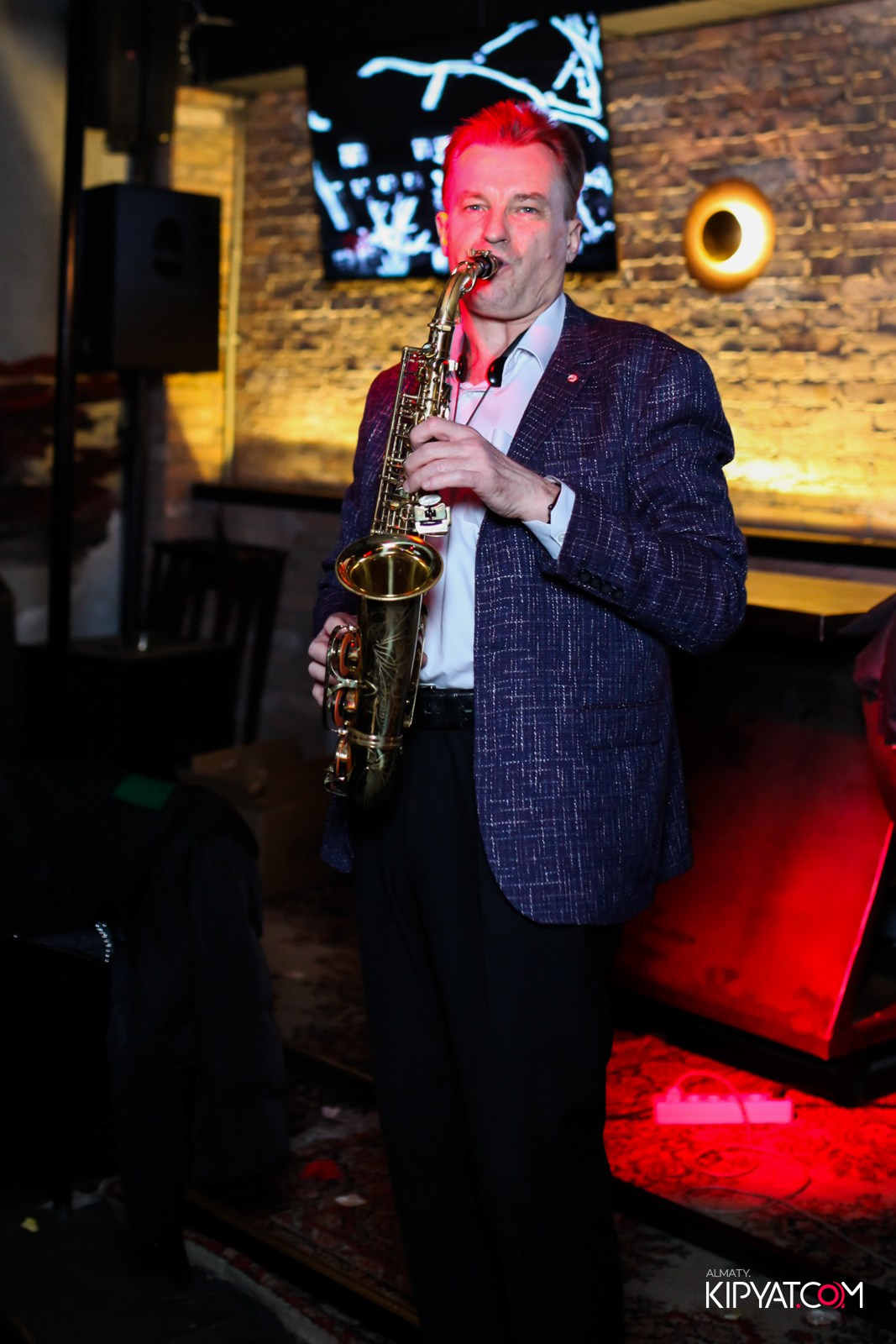 SPACE KARAOKE BAR. КИПЯТКОМ АЛМАТЫ!