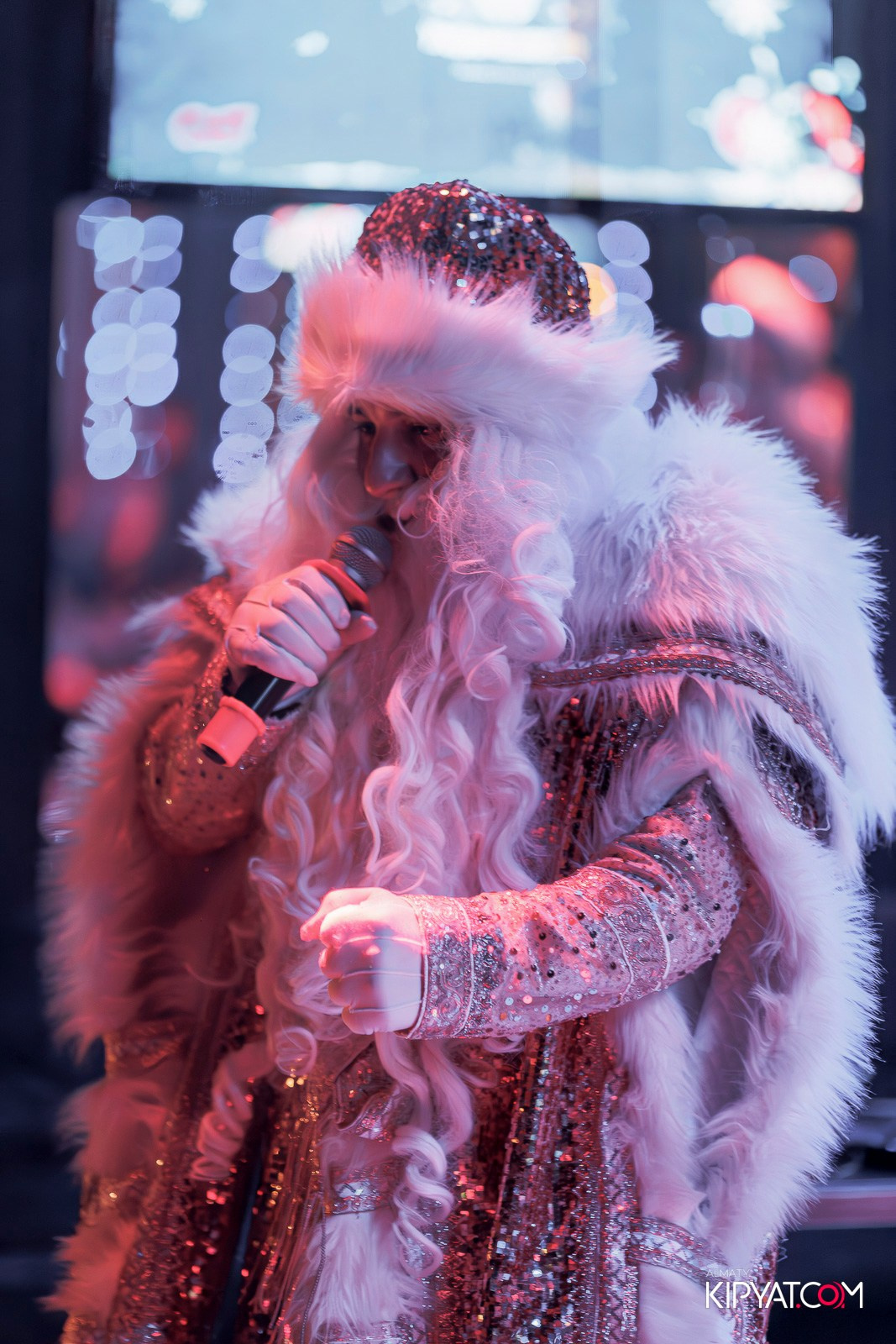 УХО И МЕДВЕДЬ НА ГАГАРИНА. КИПЯТКОМ АЛМАТЫ! Фотосъемка мероприятий в Алматы