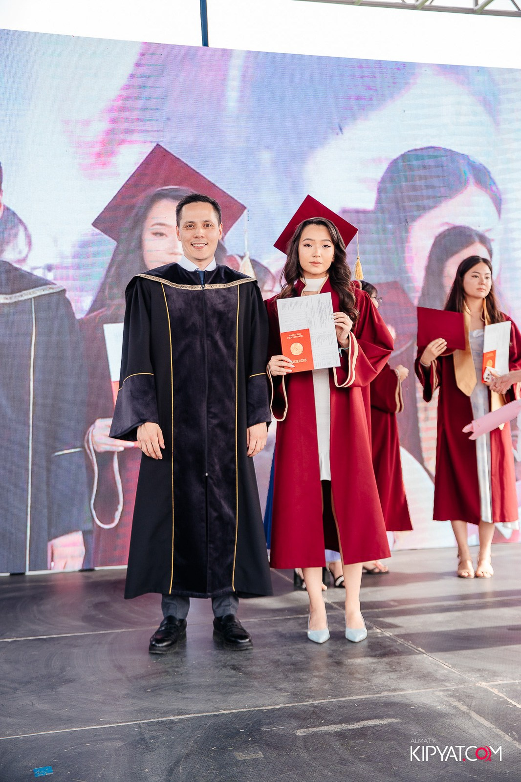 ВРУЧЕНИЕ ДИПЛОМОВ — НАРХОЗ КОЛЛЕДЖ. Part 4. КИПЯТКОМ АЛМАТЫ!