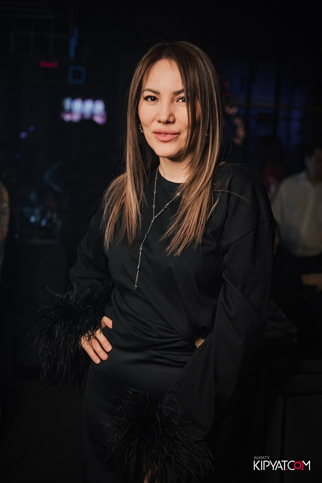 CLUB SHOW BY ИРИНА КАЙРАТОВНА В SANTA BARBARA CLUB. КИПЯТКОМ АЛМАТЫ!