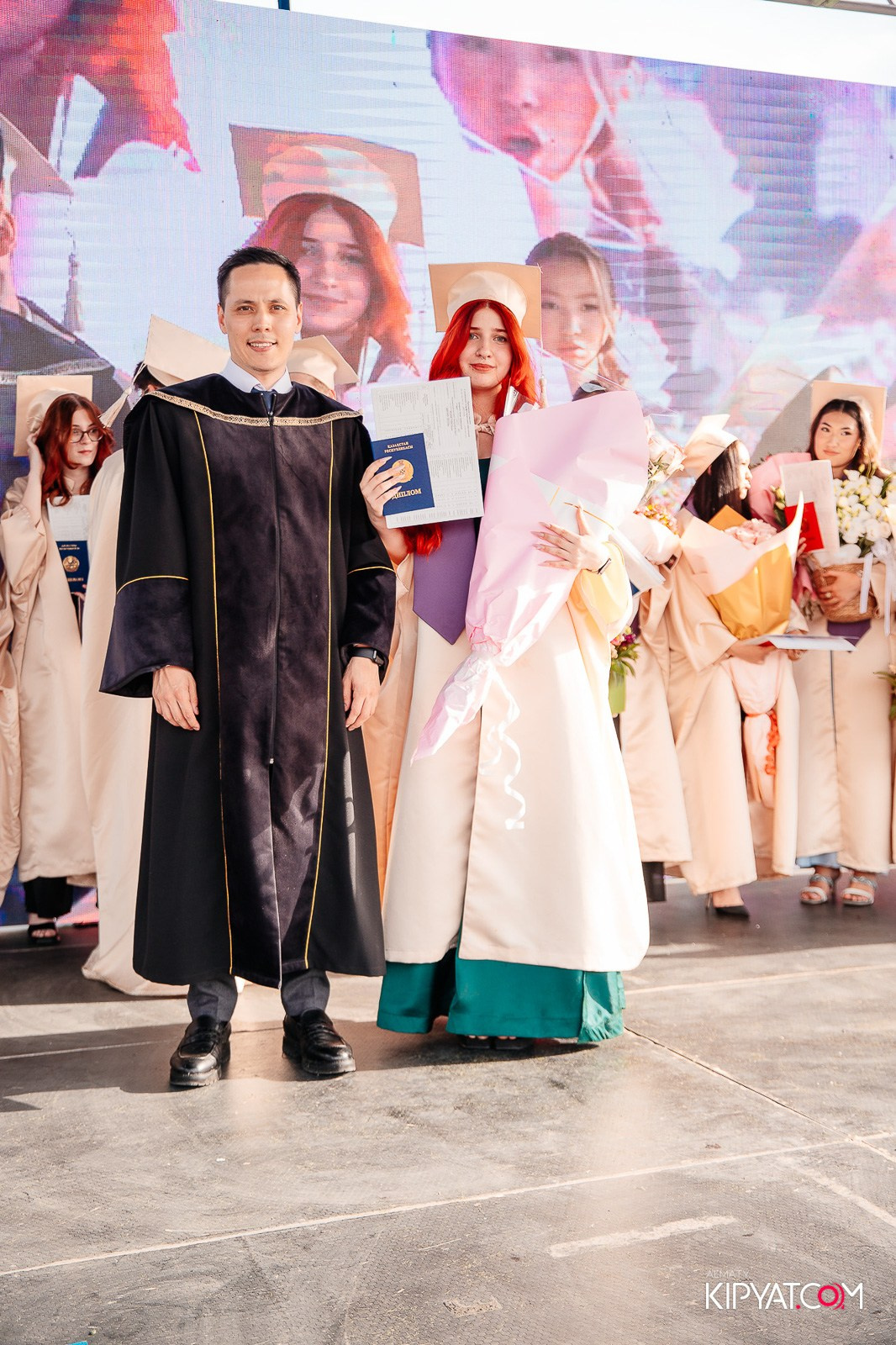 ВРУЧЕНИЕ ДИПЛОМОВ — НАРХОЗ КОЛЛЕДЖ. Part 3. КИПЯТКОМ АЛМАТЫ!