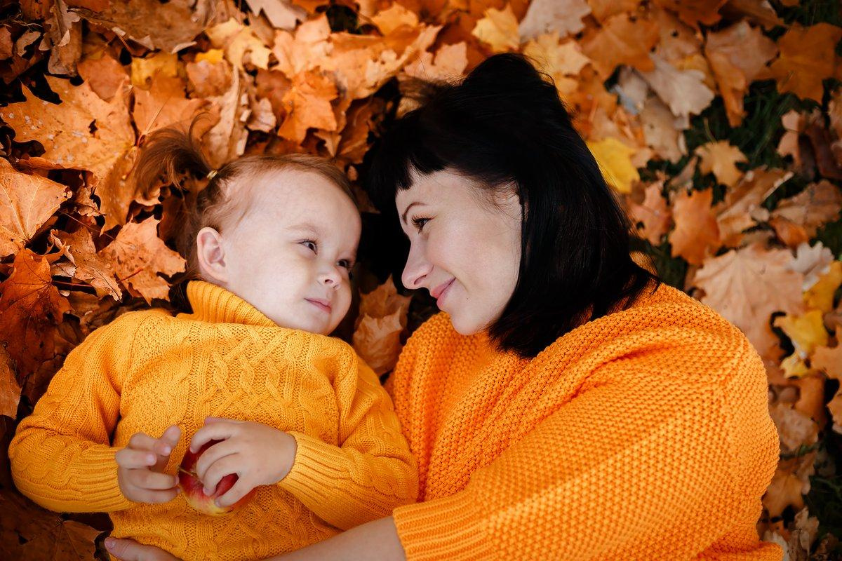 Осенняя фотосессия Марины и Кати. Детский и семейный фотограф в Санкт-Петербурге Елена Блонова