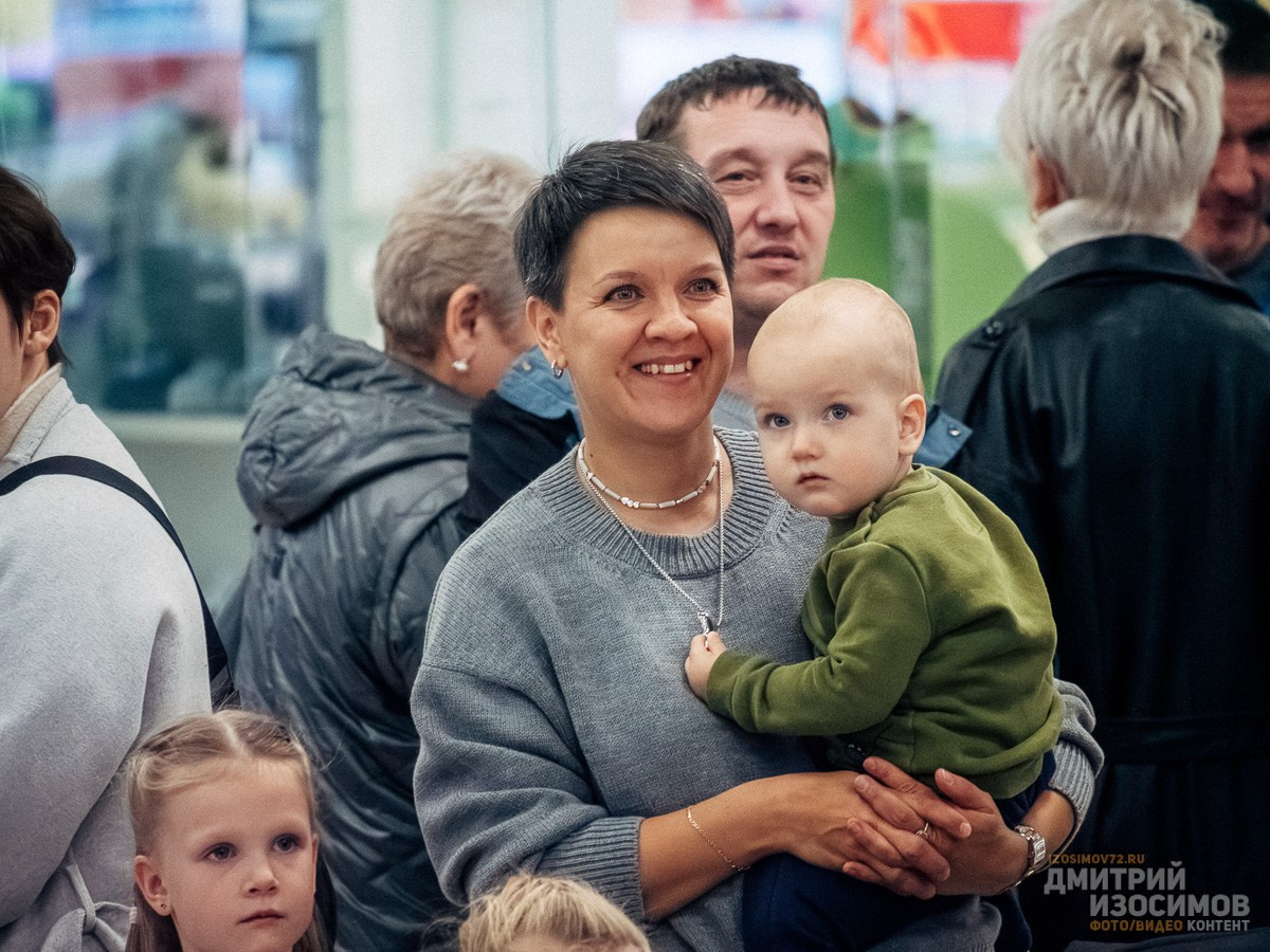 Открытие фотовыставки «Папа в кадре»