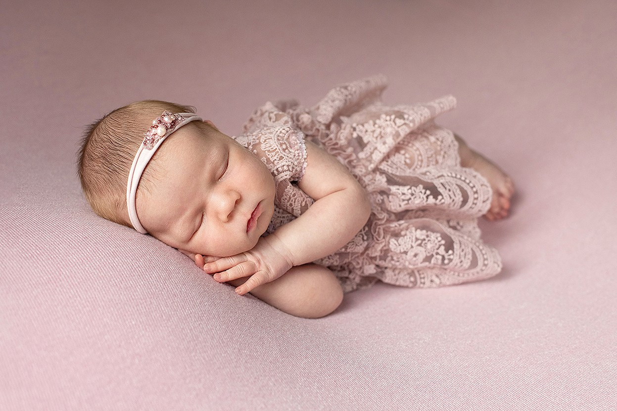 Newborn. Фотограф новорожденных в Екатеринбурге Татьяна Продан