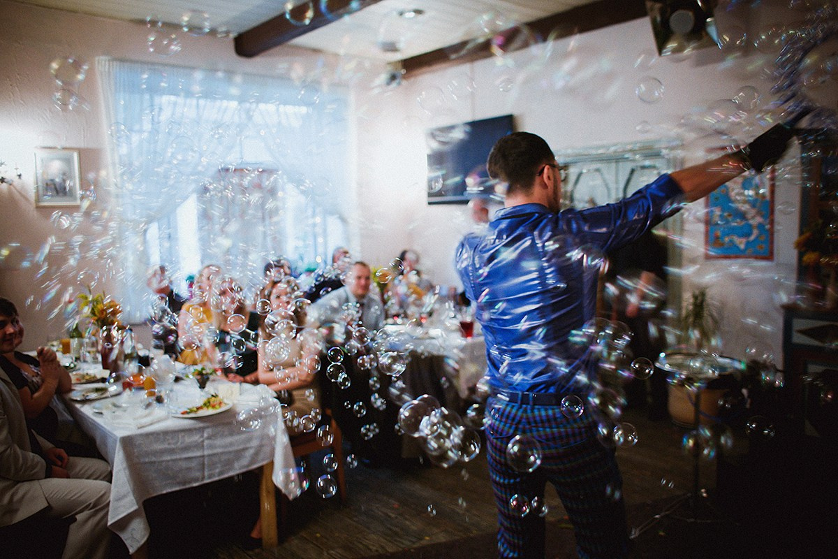 Свадебная прогулка Алекса и Даши. Фотограф крещение венчание в Петербурге! Помогает подобрать храм и посоветовал душевного батюшку в СПб