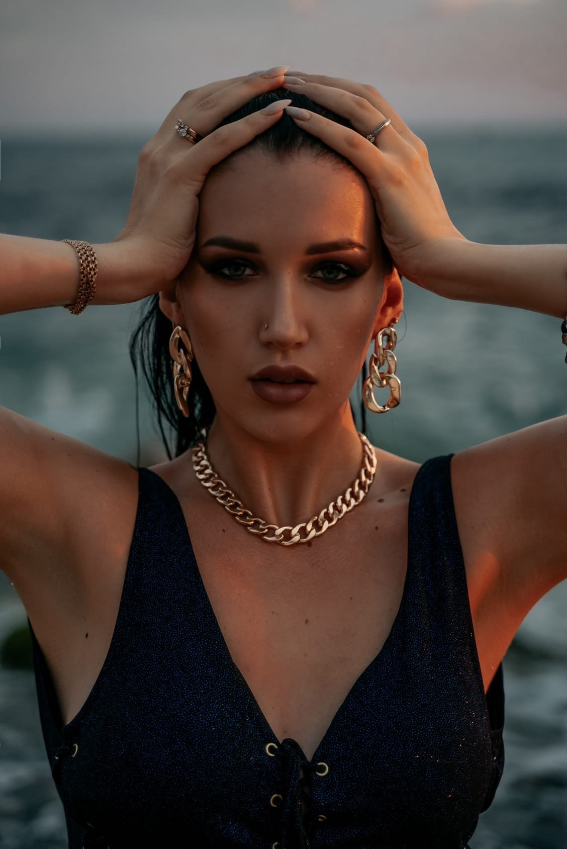 Фотосессия на берегу моря. ФОТОГРАФ OXANA OXX