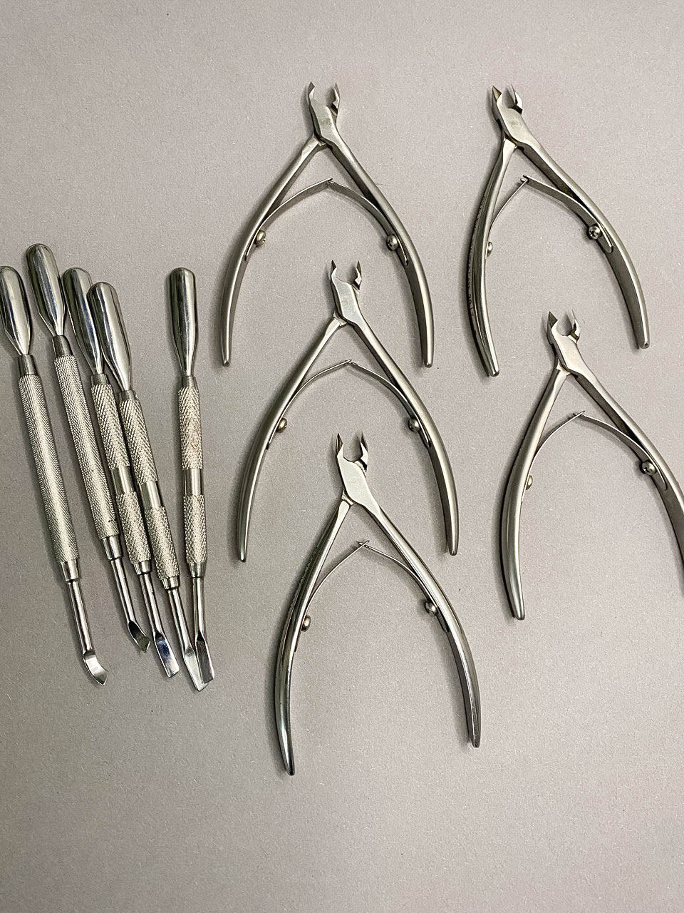 Акция маникюрный инструмент. Заточка маникюрного парикмахерского инструмента в Новосибирске