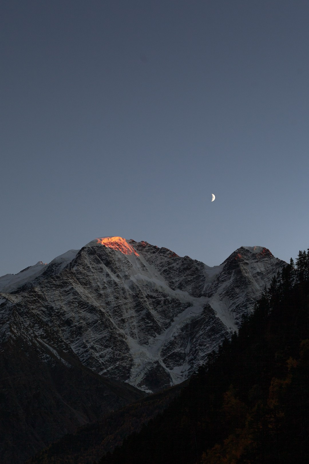 Трекинг Приэльбрусье. Уникальные экспедиции — LUCKY CLAN