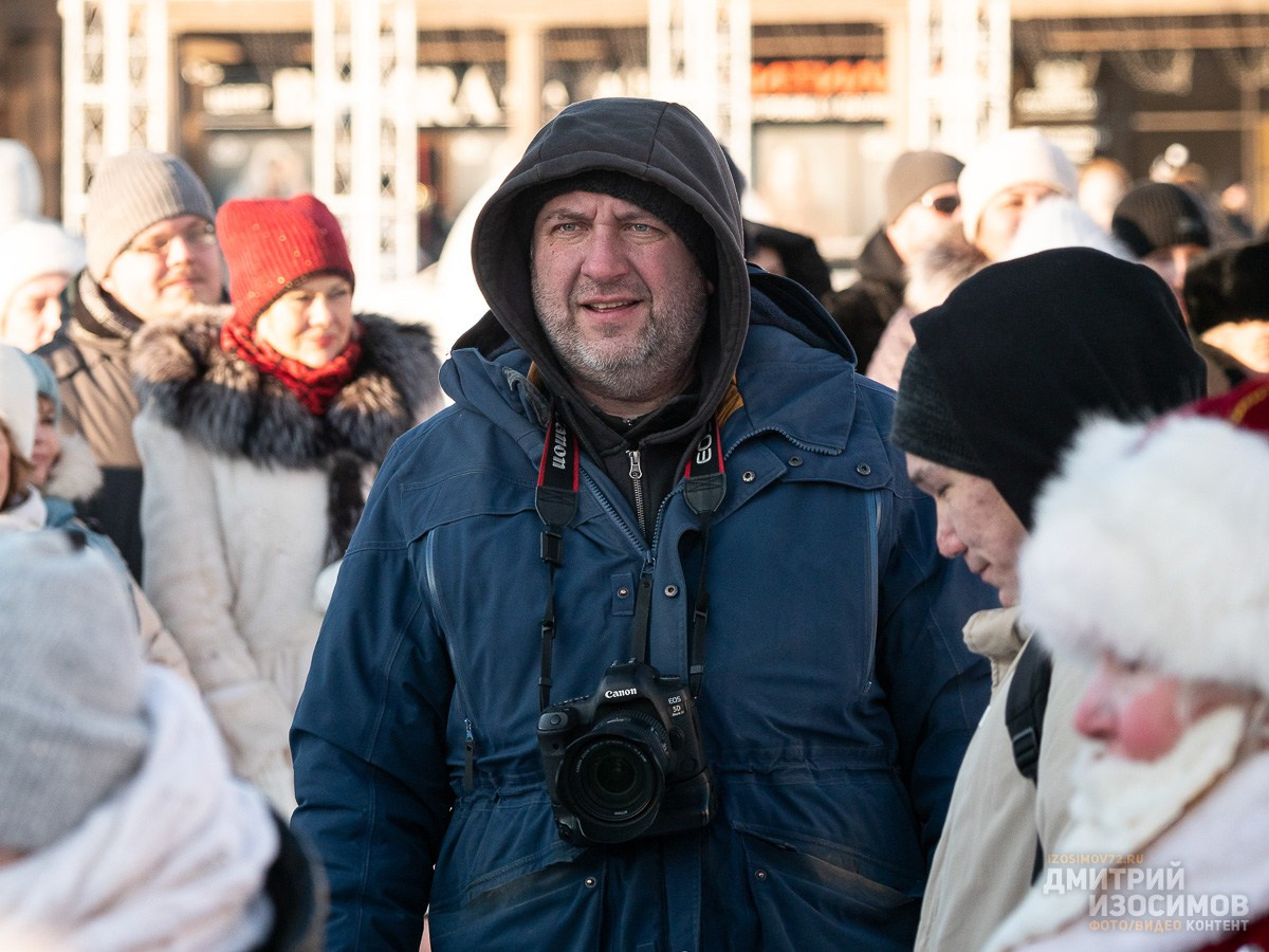 Забег снегурочек