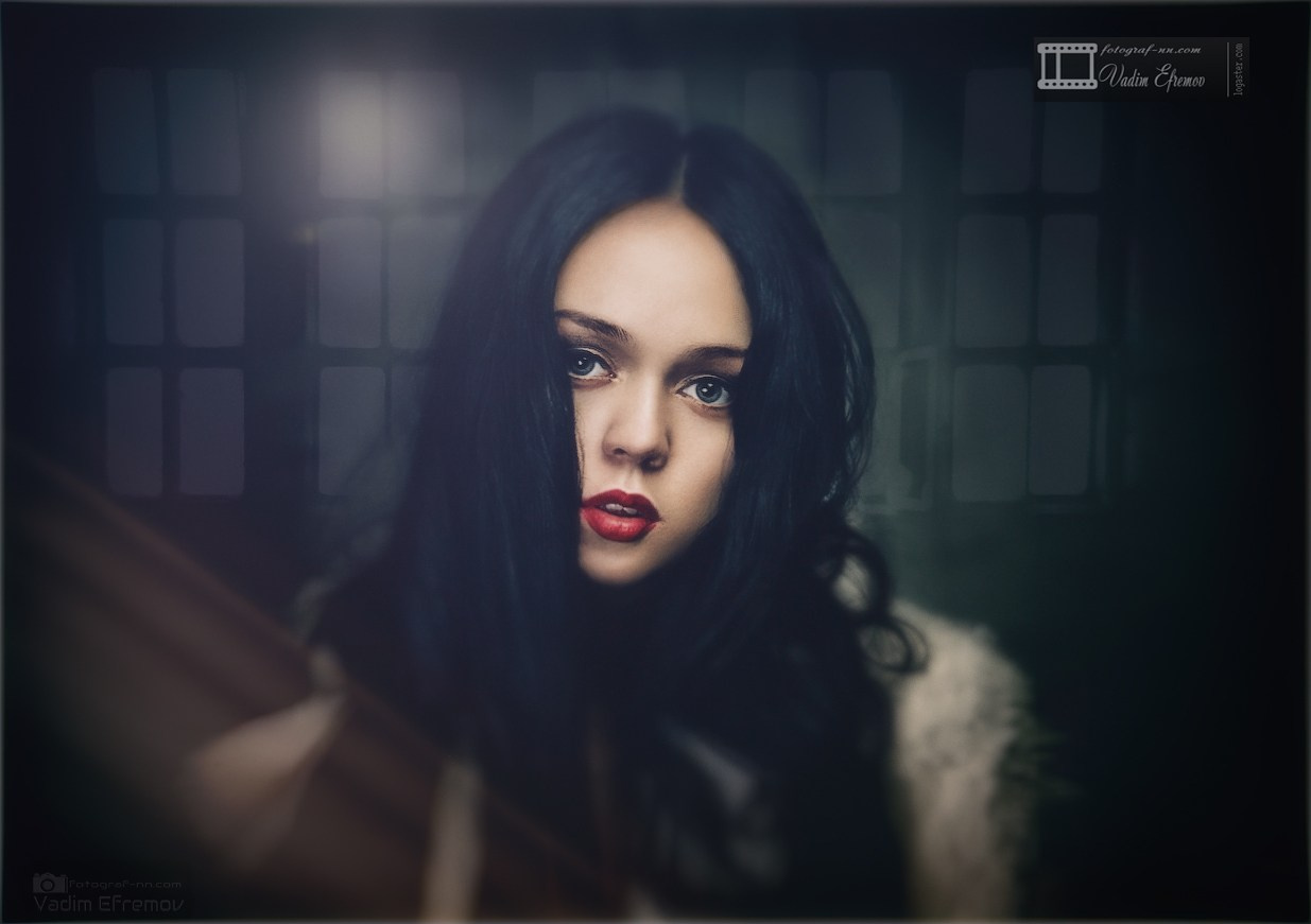 Портрет девушки. Фотосессия в фотостудии «Light & Soul» I Нижний Новгород.
