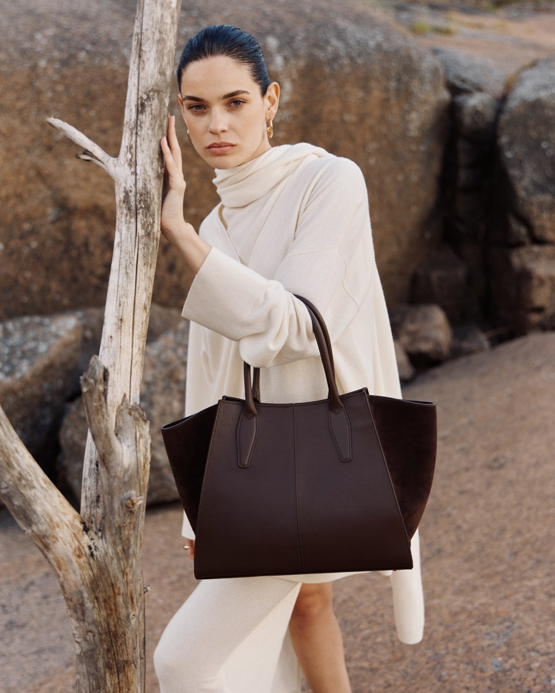 mango, zara, massimo duti, Afina, ВБ, OZON, фотограф ювелирных украшений, предметная съемка, фотограф спб, каталог, лукбук, луукбук, тихая роскошь, Артем Васильев, фотограф Артем Васильев, каталог ювелирных изделий на модели, фотограф для lamoda, проффесиональный фотограф спб, Санкт-Петербург, сумка женская, фотограф для каталога, контент-фотограф, имидж, кампейн 