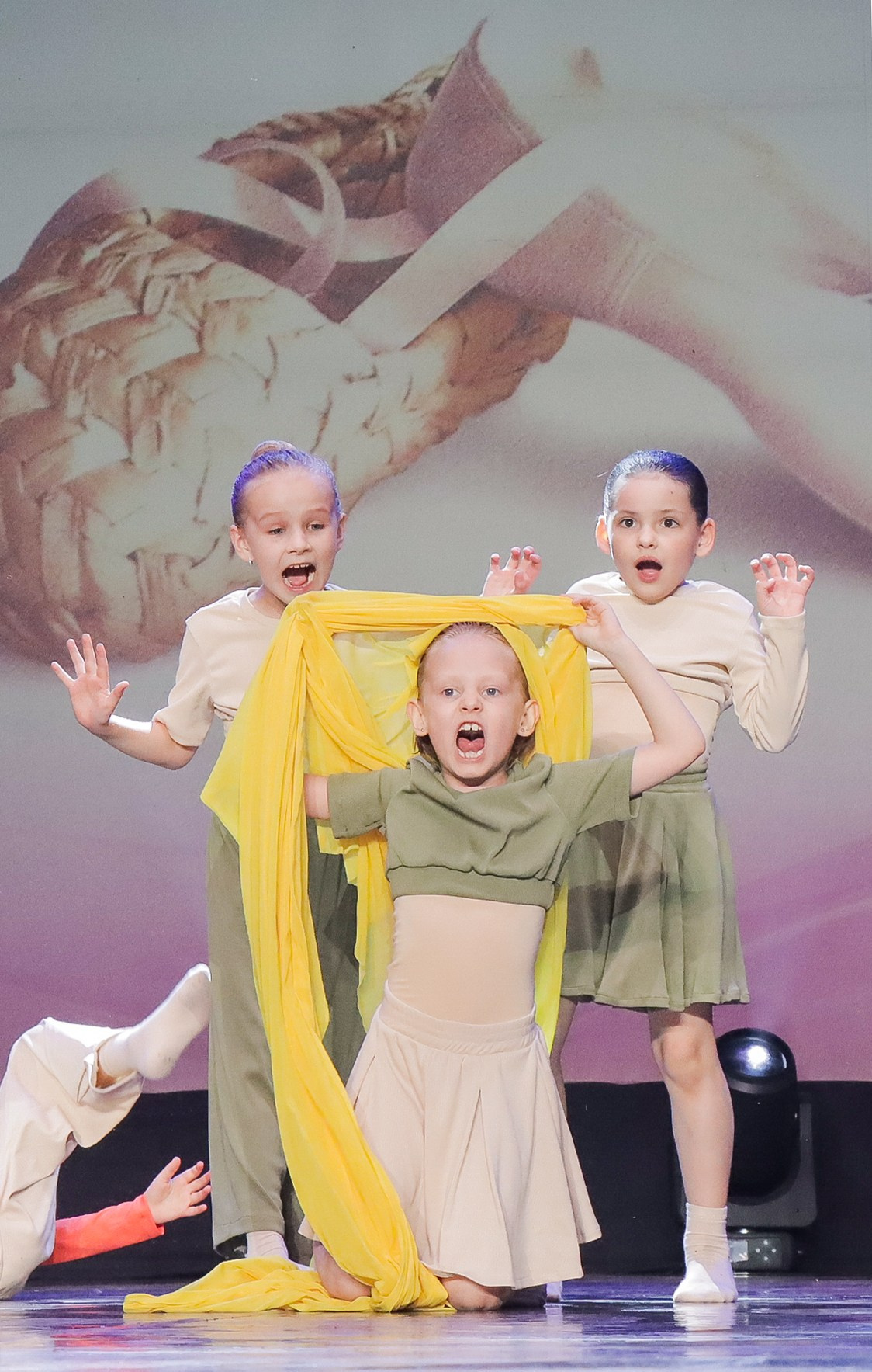 01.06.2024 Фестиваль-конкурс «Мир под названием — Искусство танца» г. Кострома. Медиастудия Фото Концепт