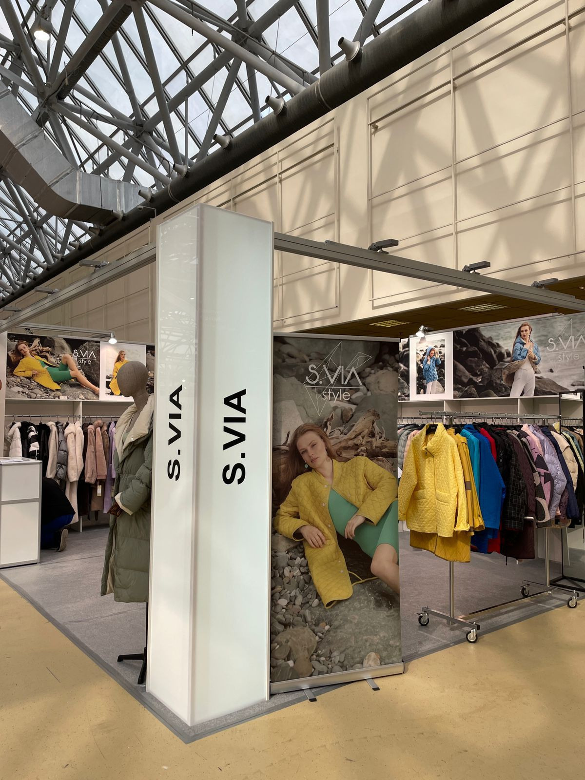 Съемка лукбука под ключ. Фотограф Продюсер в горах КБР / Москва  Нальчик Горы