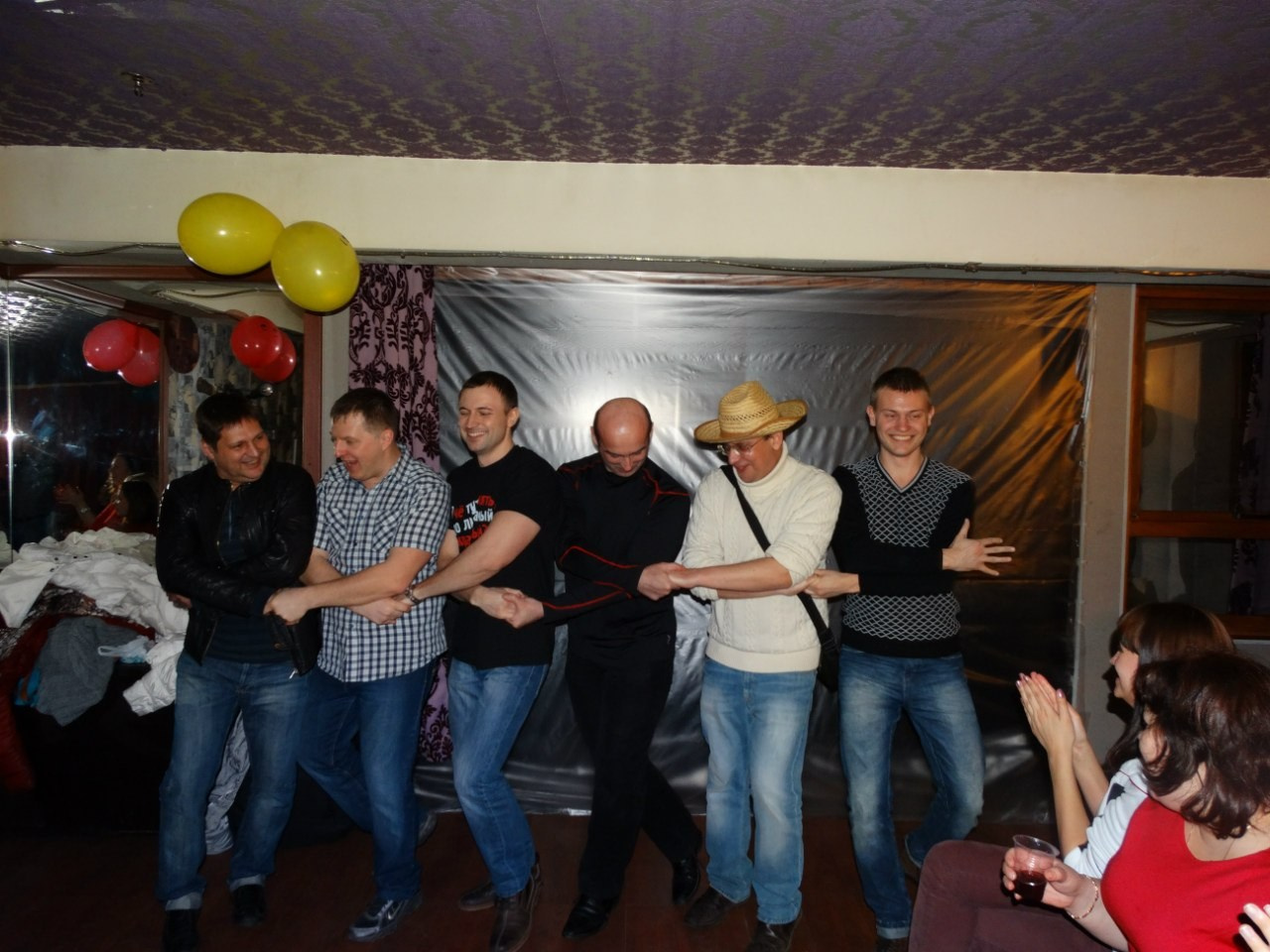 Шерше ля фам (шашлыки) | 07.03.2015. Галерея Фантим