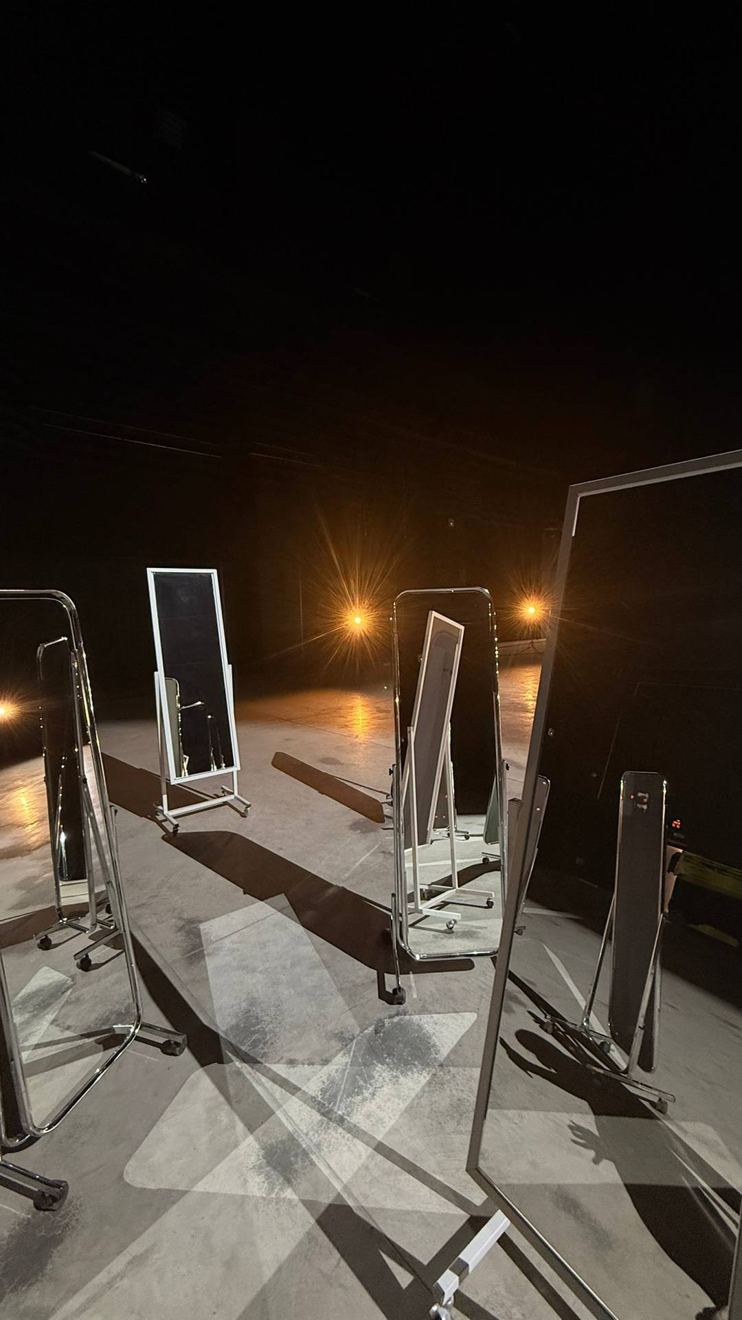 BACKSTAGE GALLERY. «MAK FLAME»