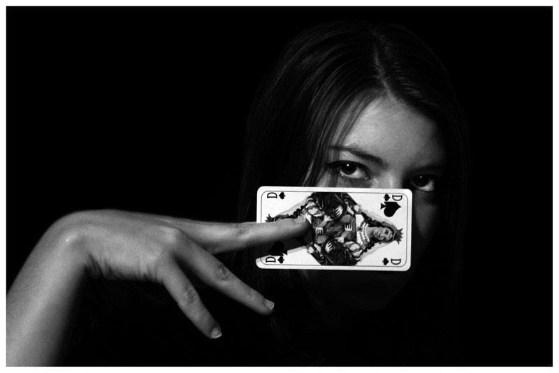 Карты и корона