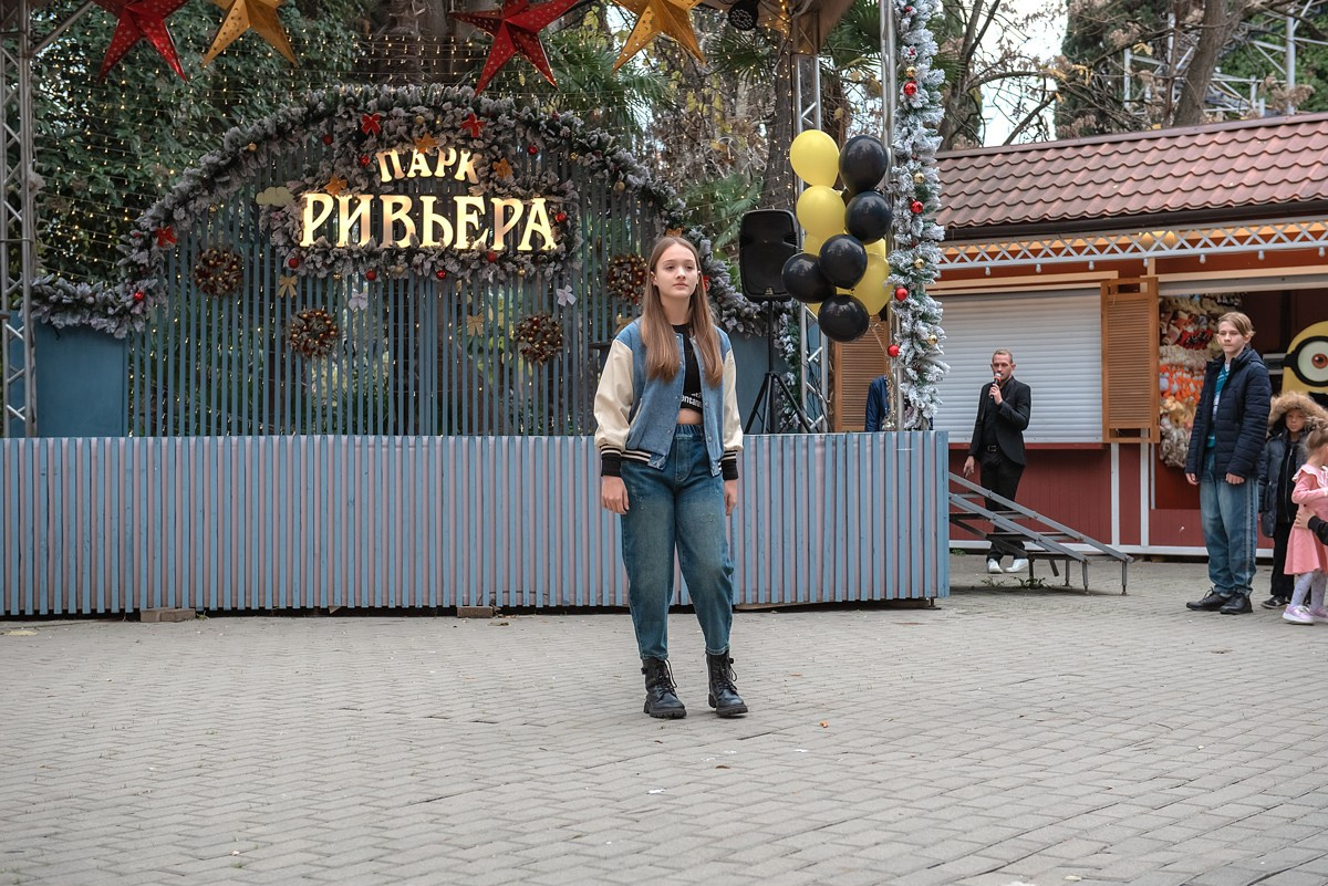 Парк Ривьера дефиле HAPPYkids. Семейный и коммерческий фотограф в Сочи Александр Бодунов