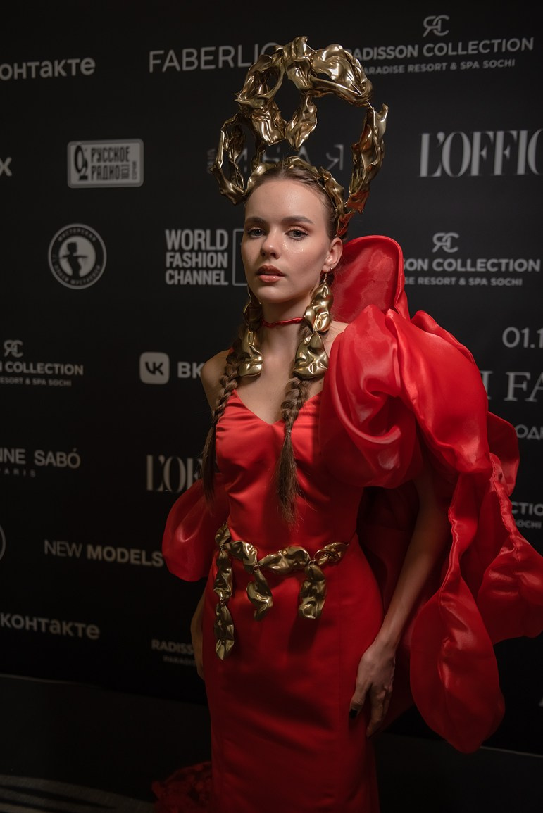 SochiFashionWeek2024 дизайнер Анохина Светлана. Семейный и коммерческий фотограф в Сочи Александр Бодунов