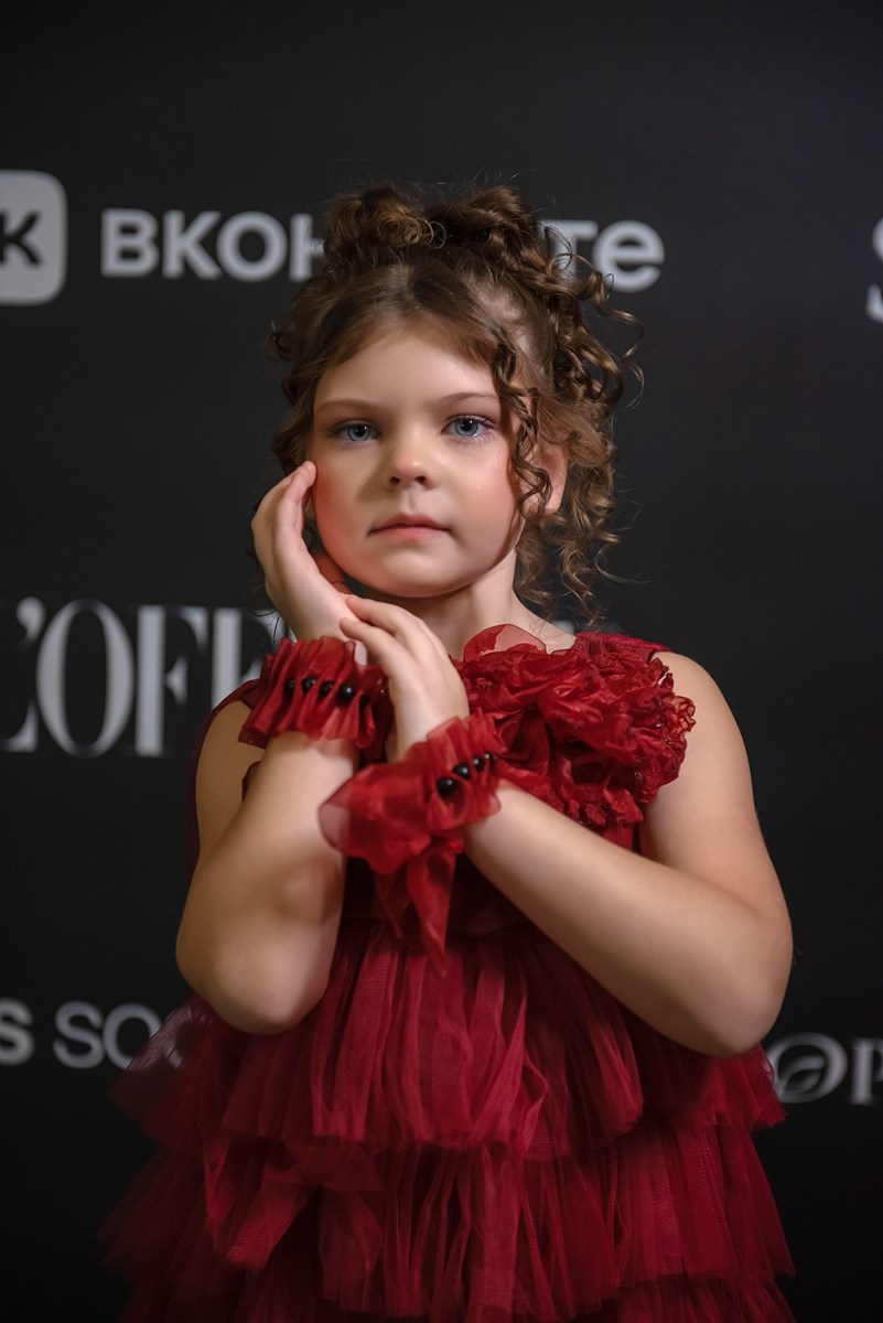 SochiFashionWeek2024 дизайнер Анохина Светлана. Семейный и коммерческий фотограф в Сочи Александр Бодунов