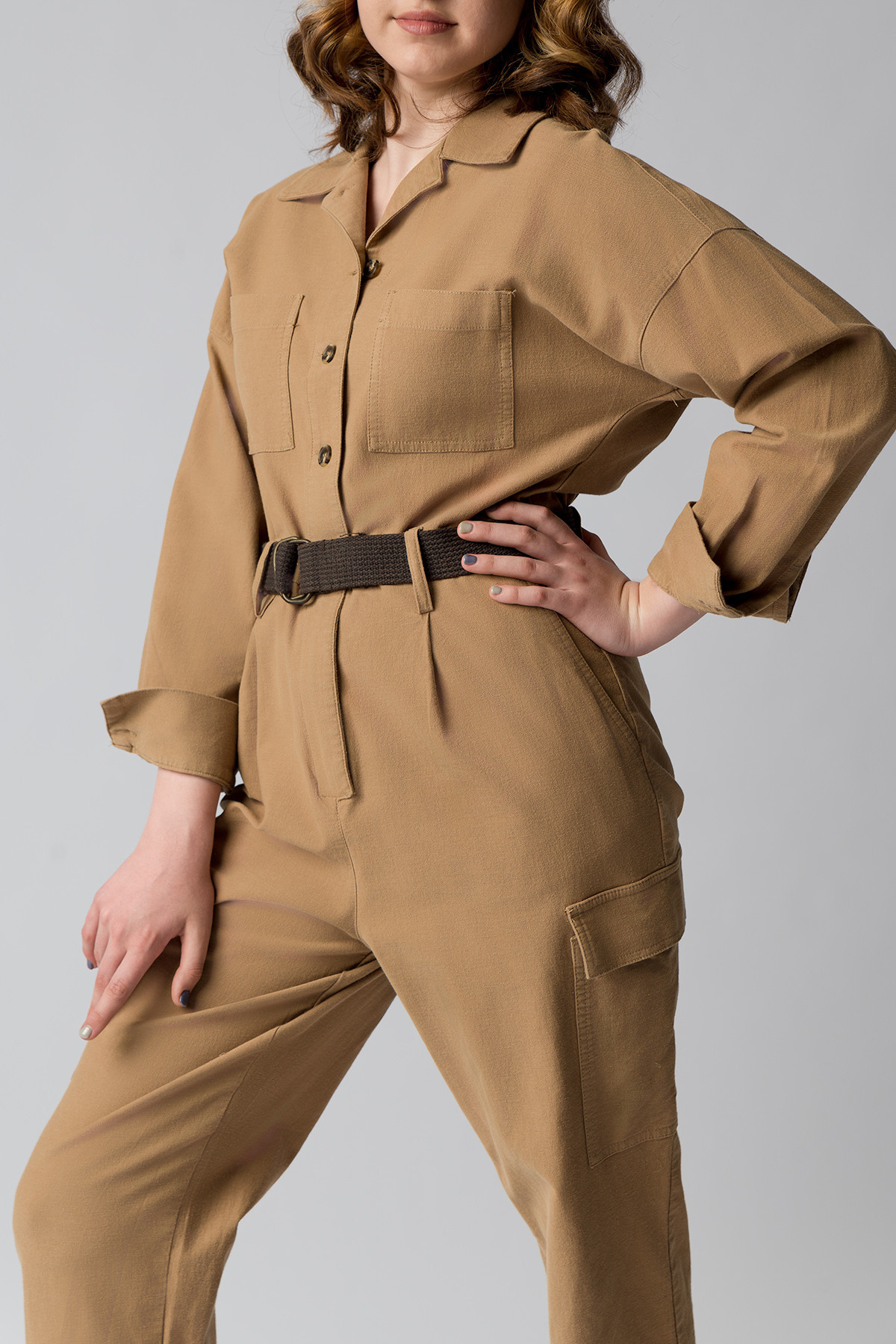 Съемка взрослой одежды на модели сайтов, маркетплейсов, WB, Ozon, Яндекс Маркет и др. Студия коммерческой съемки ХВОЯ