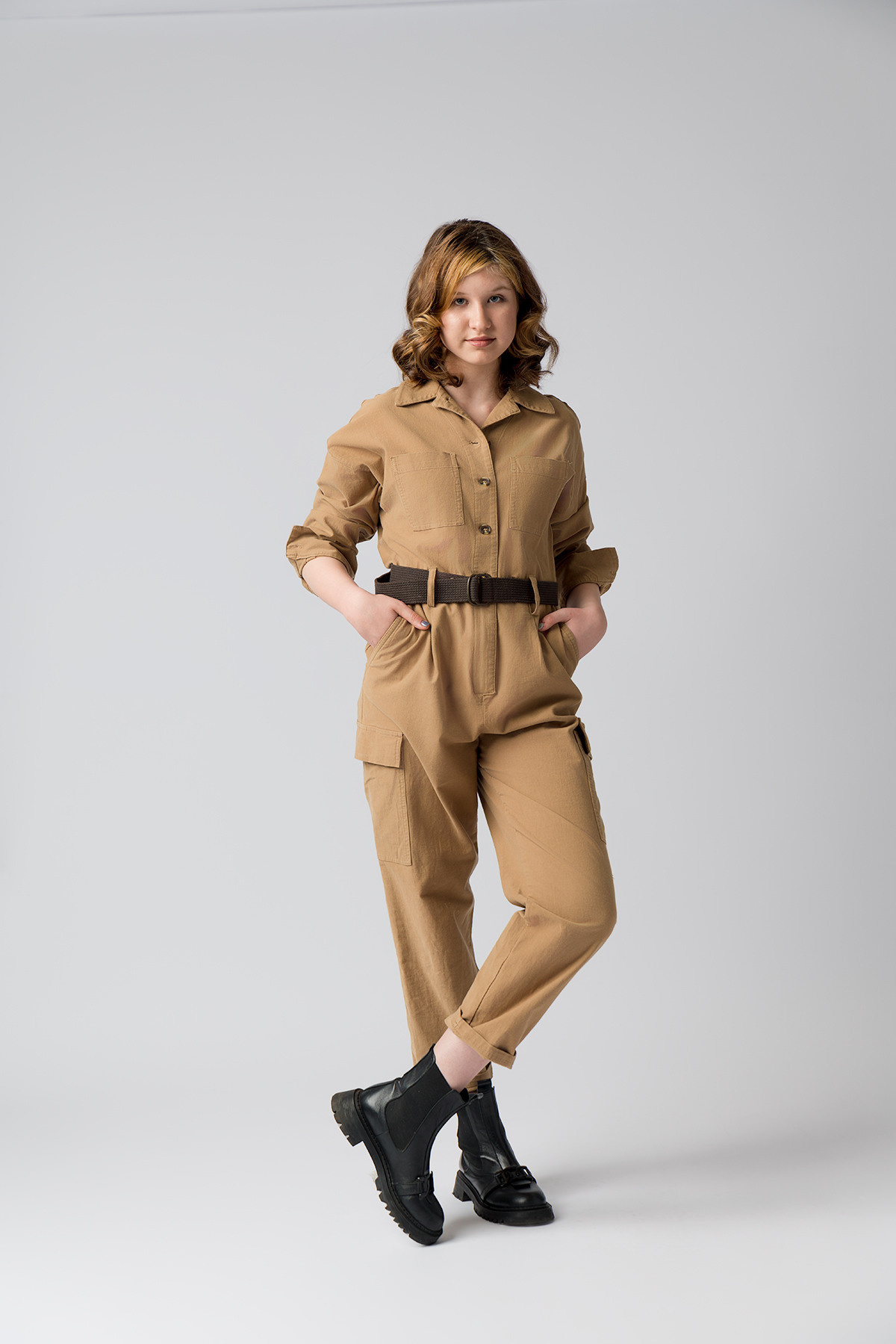 Съемка взрослой одежды на модели сайтов, маркетплейсов, WB, Ozon, Яндекс Маркет и др. Студия коммерческой съемки ХВОЯ