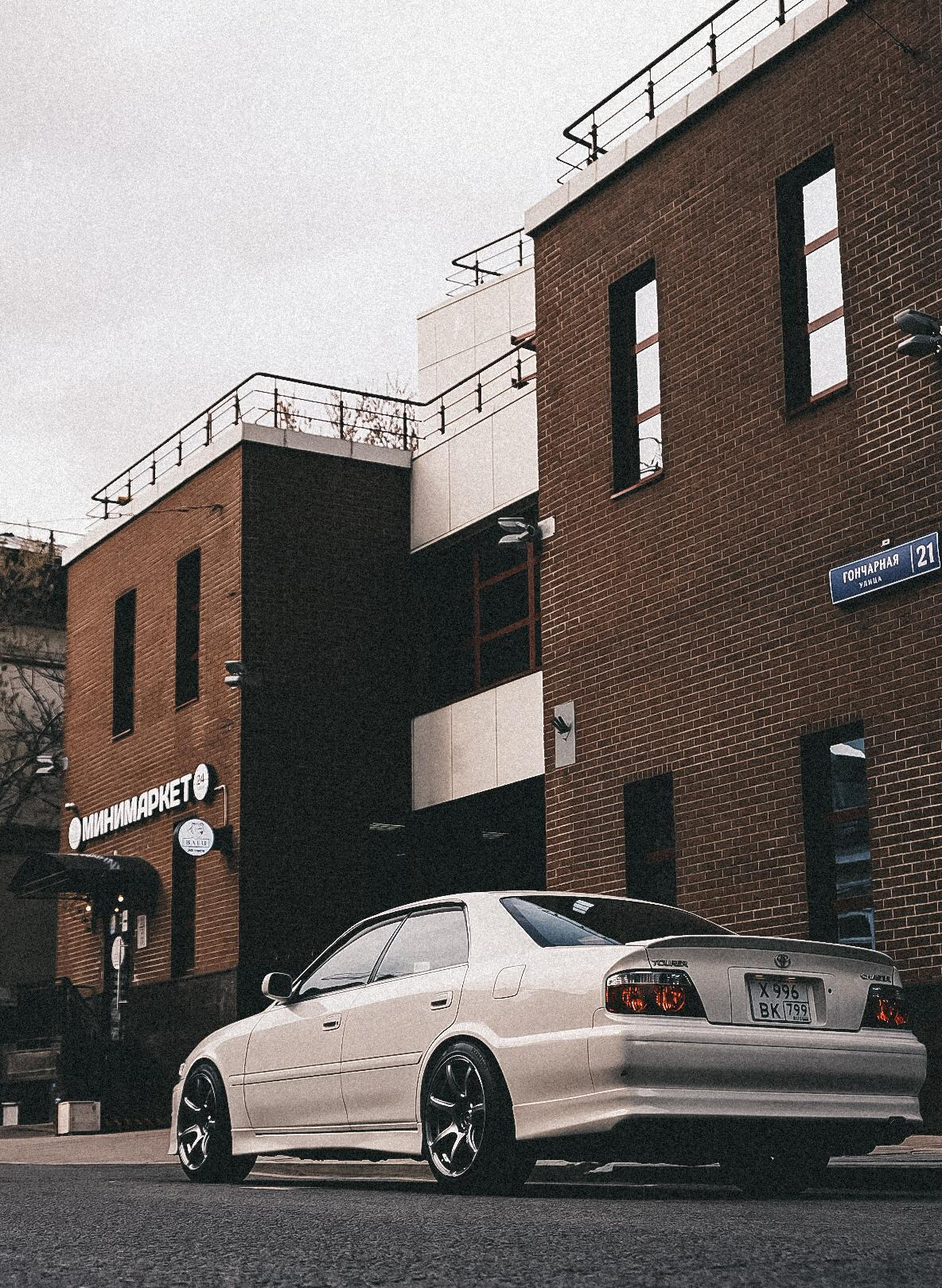 CARS. Photographer PHUKET | Creative Photographer