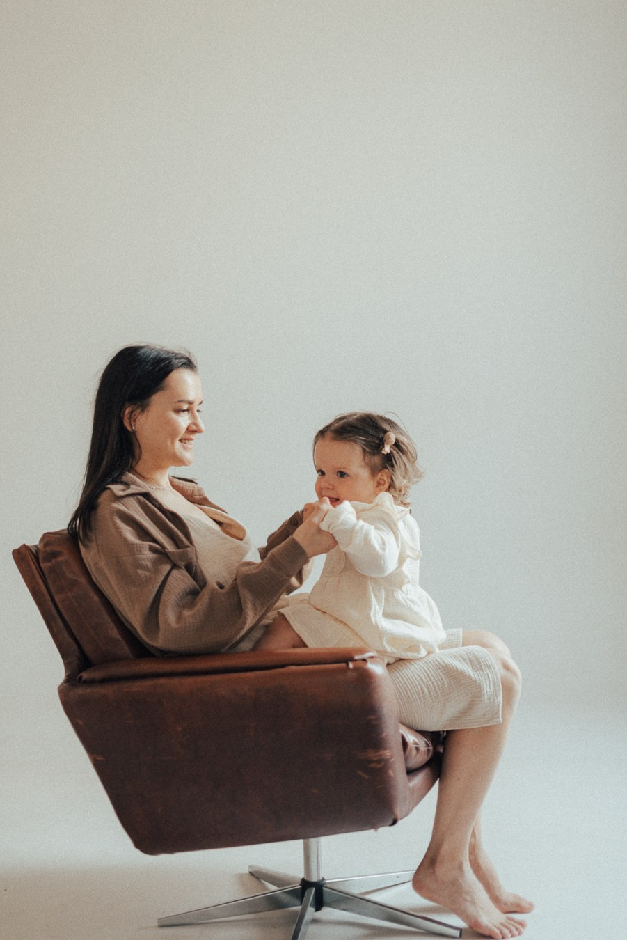 Ира и Зоя | в студии