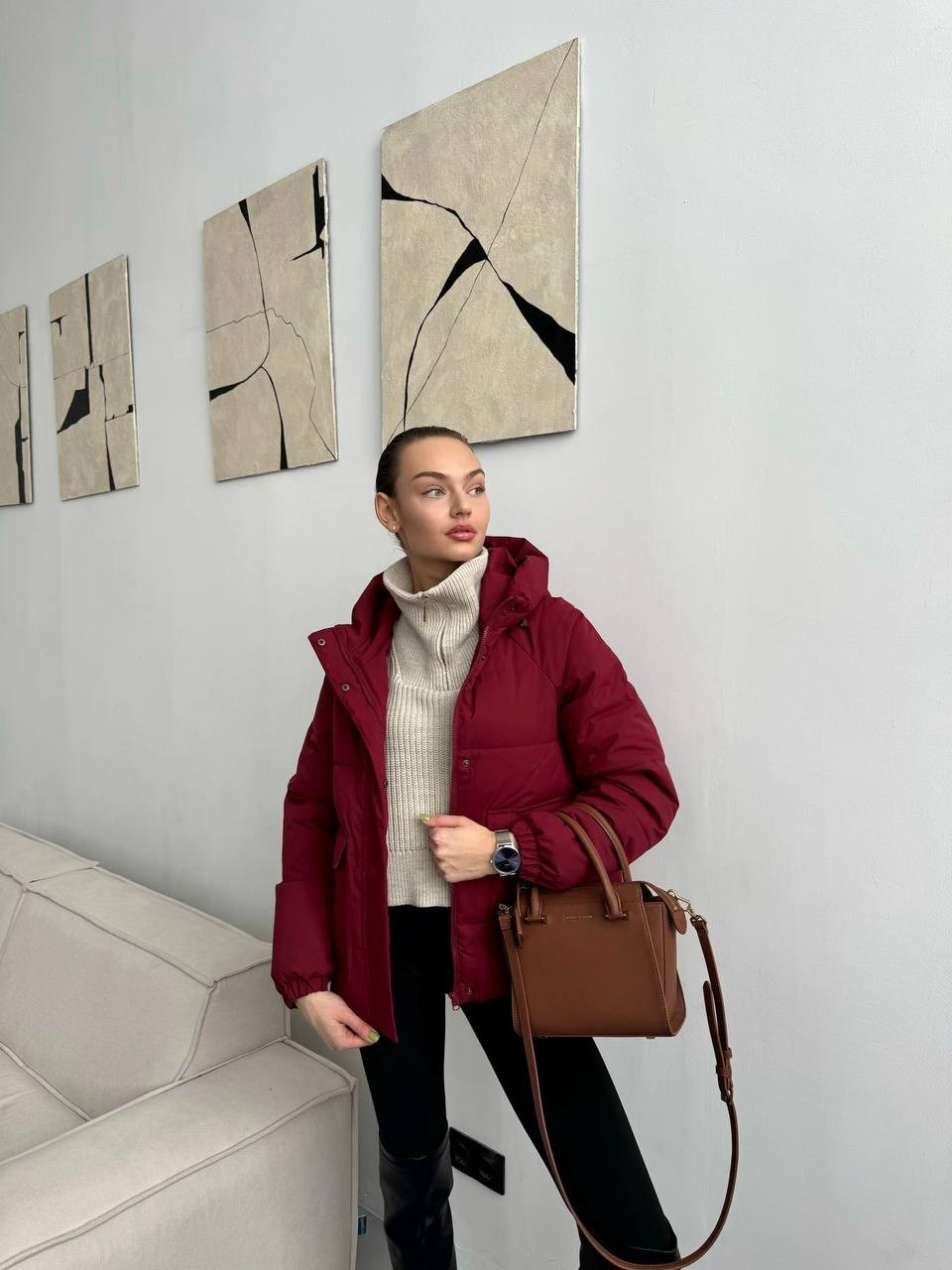 Олеся Е Размер S. Рост 181, Параметры: 86/61/89. LUNAPRO Дом стильных, сборных и индивидуальных съемок для брендов