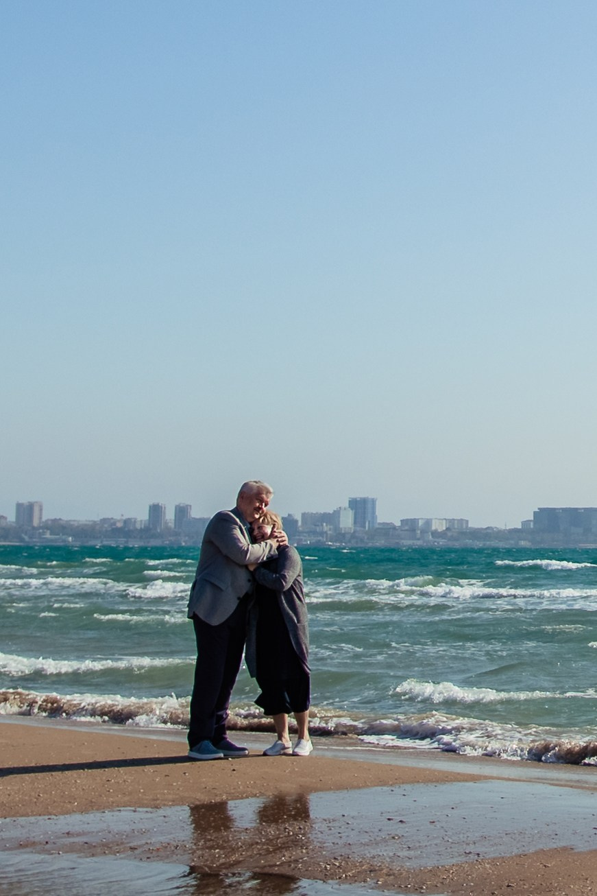 Сергей и Ирина — в объятиях волн. Семейный фотограф Новороссийск, Анапа, Геленджик — Юлия Давыдова