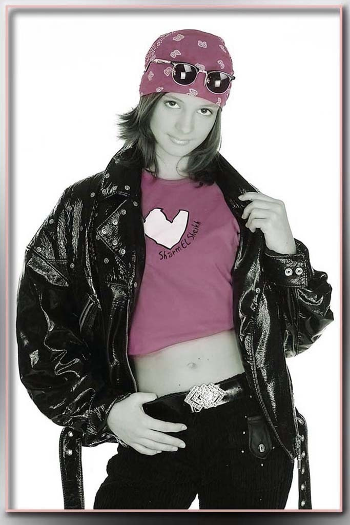 Студийная съемка Мама и дочь. Skazka.wfolio.pro