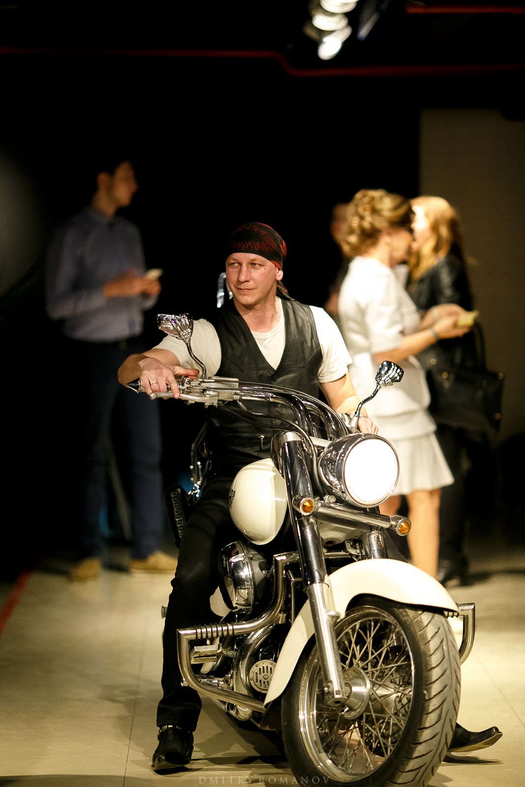 «WEST DESIGH CENTER». Свадебное фото и видео в Ростове-на-Дону, Краснодаре, Москве и Крыму