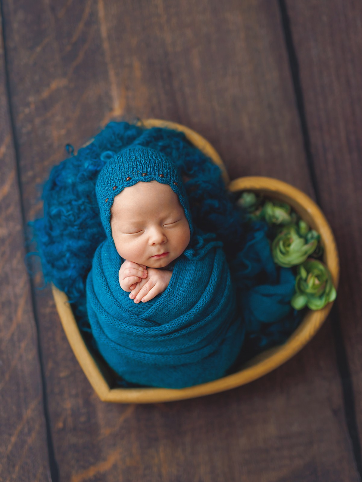 Newborn. Фотограф новорождённых в Казани Нейля Гильмутдинова ньюборн